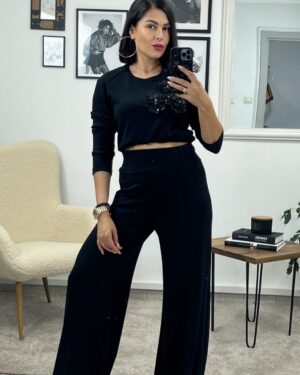 Дамски черен комплект от блуза и панталон Kristin